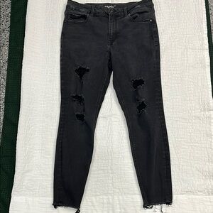 Edgely jeans size 12 high rise super skinny Women's Black Distressed Jeans